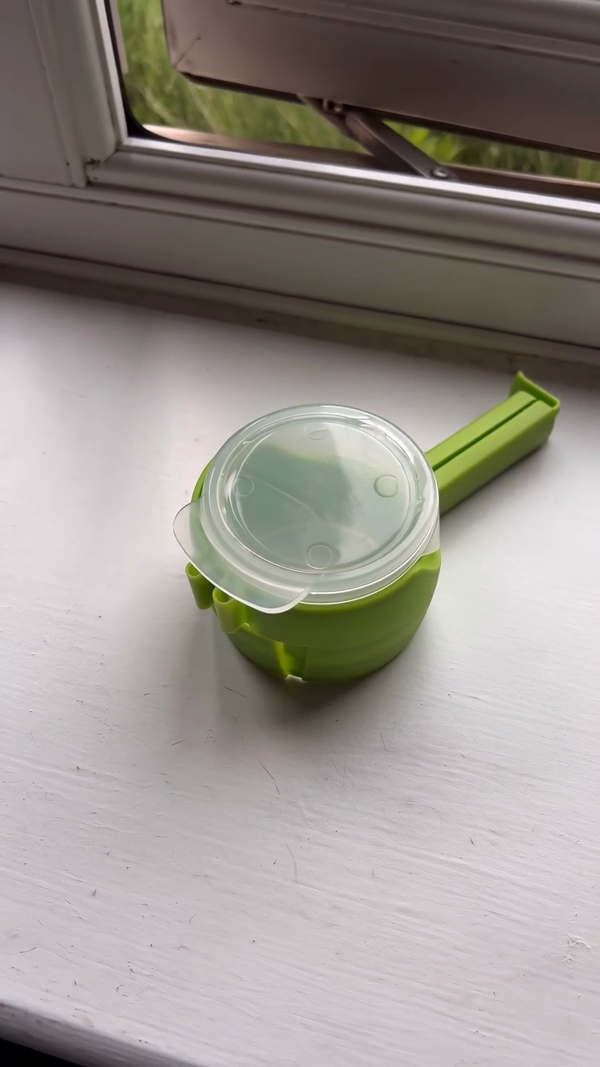 Snap & Pour Bag Clips — Set of 6